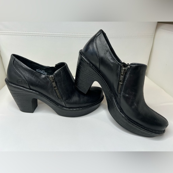 Born Handcrafted Black Double Zip Booties Size 9 Leather Soft comfy - Picture 1 of 15